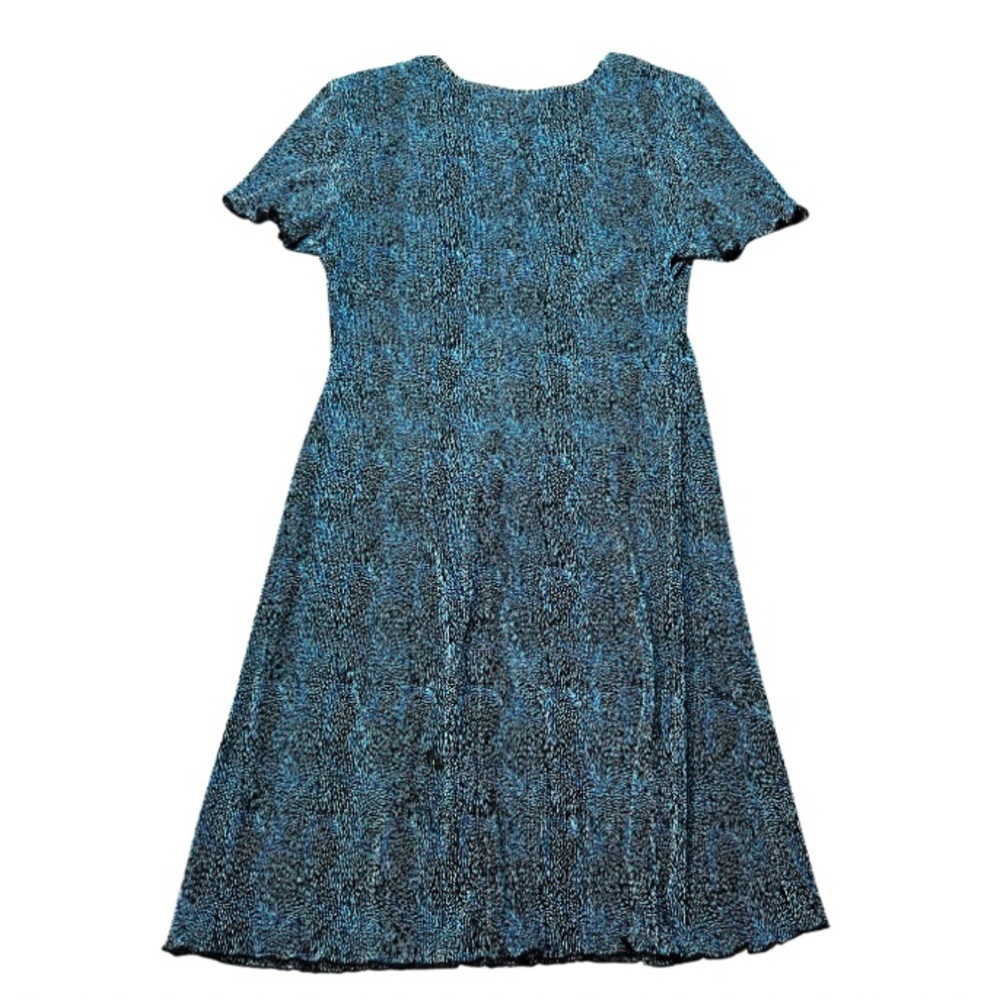 Connected Brand Women’s Size Med Dress Black, Teals, Ruffle, Does NOT Wrinkle!